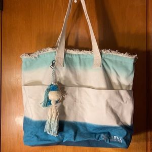 Carve Designs Beach Bag
